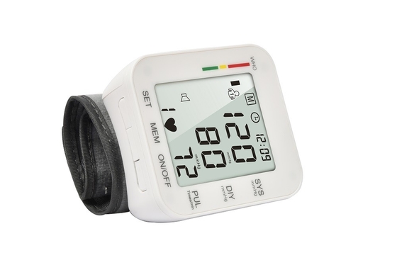 watch heart rate blood pressure and blood oxygen yuwell W8A